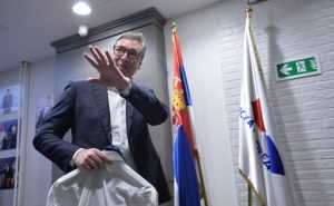 Vučić vodi na predsjedničkim, a lista SNS na parlamentarnim izborima u Srbiji