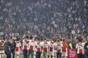 Ajaks ubjedljiv protiv Rendžersa: Sporting savladao Ajntraht
