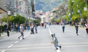 U Srpskoj sve manje djece: Odlasci ne prestaju
