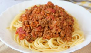 Bolonjez sos: Italijanski klasik sa najboljim sastojcima