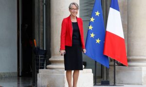 Makron izabrao: Elizabet Born novi francuski premijer