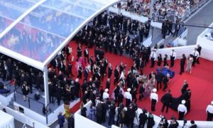 Crveni tepih, glamur i veliki broj glumaca: Svečano otvoren 75. Filmski festival u Kanu
