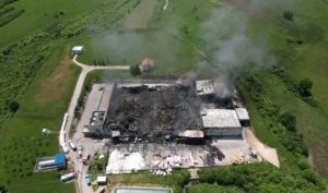 Požar ugasio 70 radnih mjesta: Od fabrike u Bihaću ostalo zgarište