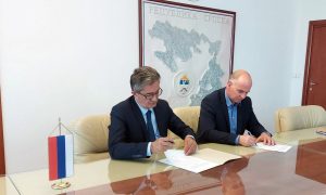 Kasipović i Petrović potpisali odluku: Povećanje plata u pravosuđu za 10 odsto