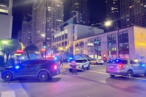 Pucnjava u Čikagu: Jedna osoba ubijena, četvoro ranjeno
