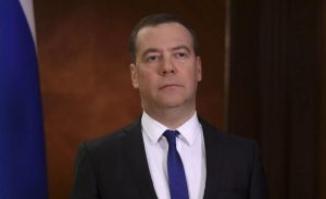 Medvedev: Baš nas briga što G7 ne priznaje nove ukrajinske granice
