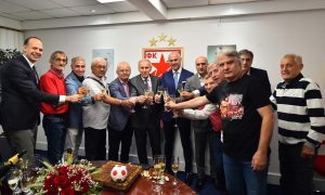 Najbolji srpski fudbaler u 20. vijeku: Džajić na Marakani proslavio 76. rođendan FOTO