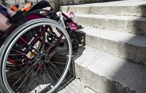 Nepristupačnost jedan od najvećih problema osoba sa invaliditetom