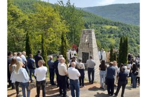 Služena liturgija: Obilježena krsna slava spomen-crkve u Jošanici