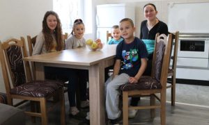 Humanost na djelu: Sedmočlana porodica Mirković dobila krov nad glavom