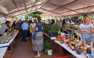 Poslije dvije godine pauze: Na sajmu meda, prehrambenih i tradicionalnih proizvoda u Šamcu 40 izlagača