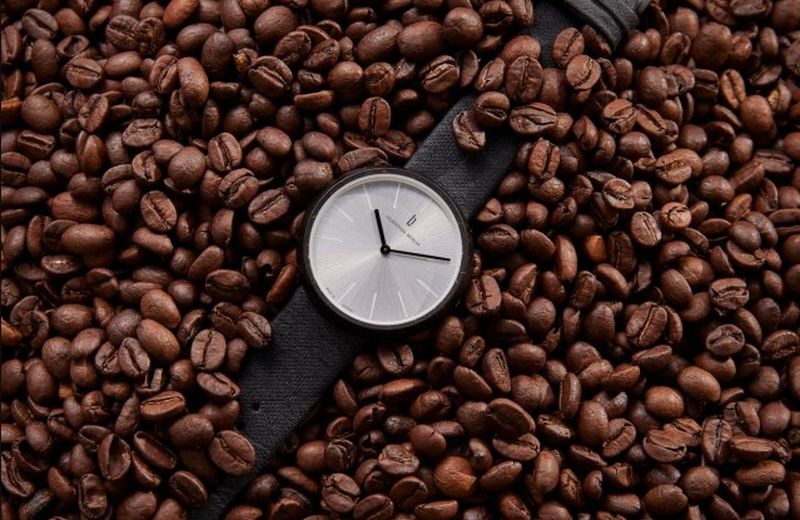 Kreiran ekološki sat, sa kućištem od taloga kafe FOTO