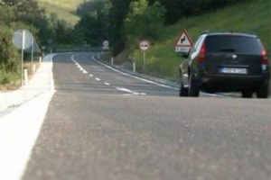 AMS o stanju na putevima: Povoljni uslovi za vožnju, mogući odroni u usjecima