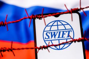 Šesti paket sankcija EU: Potpuni embargo na rusku naftu, banke isključene iz SWIFT-a