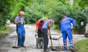 Sigurnije do izletišta: Počeli radovi na sanaciji puta prema Banj brdu