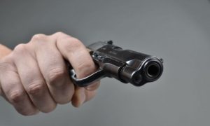 Pokolj u bolnici: Muškarac naoružan puškom i pištoljem ubio četiri osobe