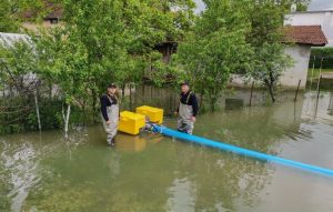 Pomoć za Novi Grad: Uručeni isušivači poplavljenim domaćinstvima