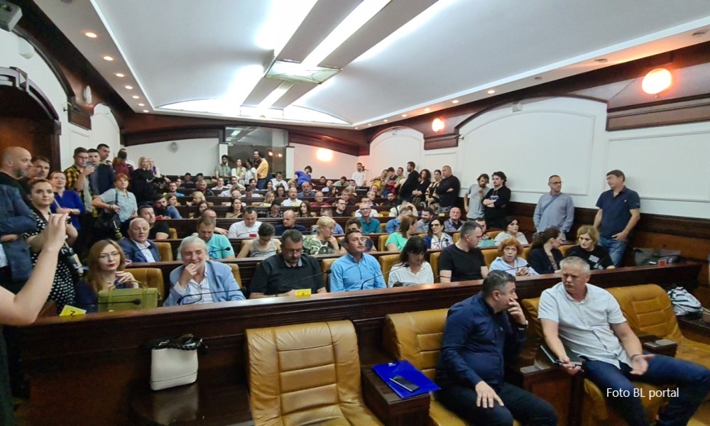 Krcata sala Gradske uprave: Veliki odziv na javnu raspravu o izgledu centra Banjaluke FOTO/VIDEO