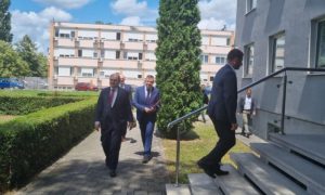 Šmit stigao u Banjaluku: Sve spremno za sastanak sa Trivićevom