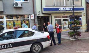 Policija na nogama: Lopovi tokom noći provalili u banku