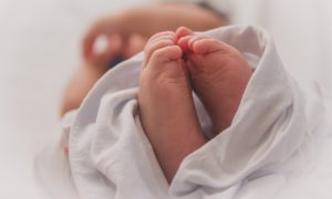 Ljekari zaprepašćeni: Beba rođena s repom