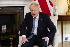 Boris Džonson preživio glasanje o nepovjerenju, ostaje premijer Velike Britanije