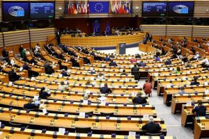 Članovi EP usvojili rezoluciju: Ukrajina i Moldavija dobijaju kandidatski status