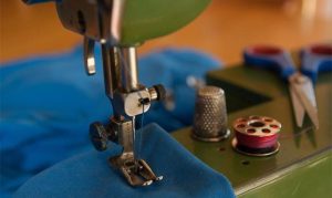 Nema ko da šije: Pune ruke posla za fabrike tekstila, ali fali radnika