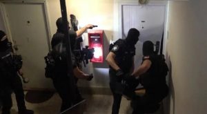 Velika akcija policije: Uhapšene tri osobe koje su ukrale više od milion evra VIDEO