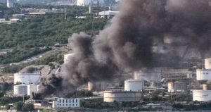 Dizao se crni dim: U riječkoj Rafineriji nafte izbio požar