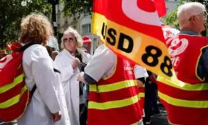 Protesti zdravstveih radnika u Francuskoj: Žele veće plate i više zaposlenih