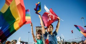 Turska policija spriječila održavanje “gej parade” u Istanbulu