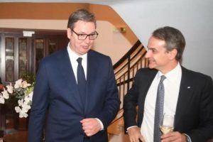 Vučić na radnoj večeri u Grčkoj: Razmatranje važnih tema u neformalnoj atmosferi FOTO