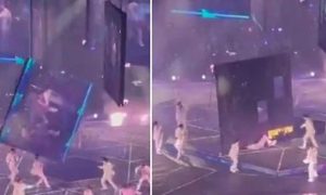 Uznemirujući snimci: Ogromni ekran se tokom koncerta srušio na plesače VIDEO
