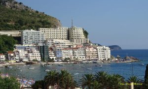 Abazović: Cijene na crnogorskom primorju kao na Azurnoj obali
