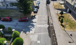 Nastavljena modernizacija saobraćajnica u centru: Postavljanje novog asfalta u Ulici Jovana Dučića