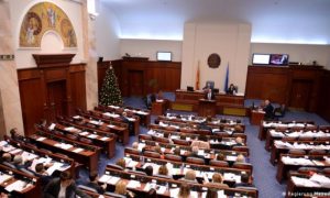 Rasprava o prijedlogu za ukidanje bugarskog veta: Napeto u parlamentu Sjeverne Makedonije