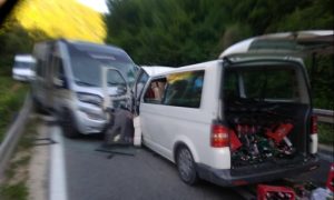 Vozačeva strana smrskana: Detalji nesreće u Krupi na Vrbasu FOTO