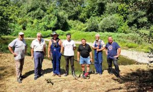 Akcija uređenja obale Ukrine: Članovi književnog kluba zasukali rukave