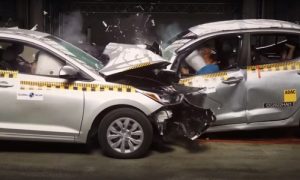 Isto ime, ali dva različita automobila: “Crash” test otkriva sve razlike VIDEO