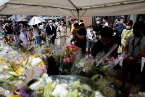 Japanci odaju počast Šinzu Abeu, sahrana u utorak