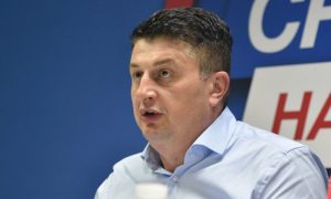Radović kritikuje Vladu RS: Netransparentni poslovi pred izbore – odrekla se važnih preduzeća