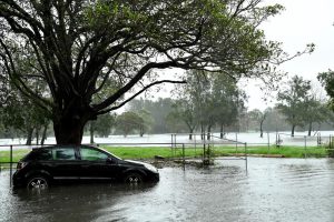 Prestala višednevna kiša u Sidneju: Hiljade stanovnika se vratilo kućama kako bi procijenili štetu