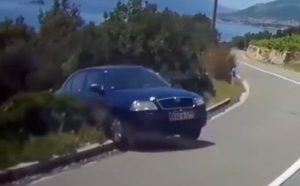 Vlasnik “škode” zaboravio ostaviti auto u brzini i podići ručnu: Ljubimac završio u provaliji VIDEO