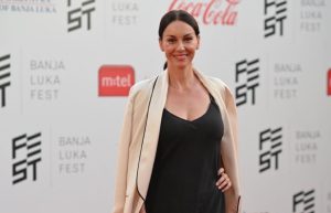 Srpska Monika Beluči: Sloboda Mićalović u haljini koja ostavlja bez daha FOTO