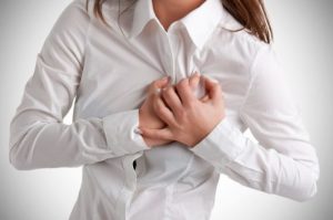 Čaša dnevno snižava krvni pritisak: Napitak koji treba da piju svi sa rizikom od bolesti srca
