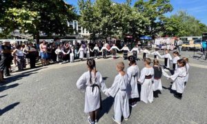 Manifestacija “Zlatne ruke Potkozarja” otvorena u Prijedoru