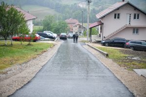 Asfaltiran dio Ulice Brkovića put u Motikama