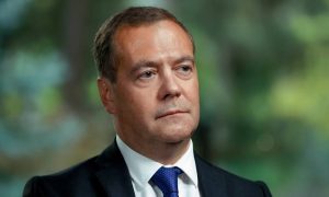 Medvedev ismijao sastanak Zelenskog: Okupila se trojica nesrećnika