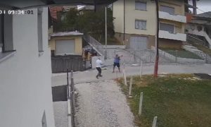 Već viđeno na Balkanu: Muškarci se potukli zbog međe, komšije spriječile veću tragediju VIDEO